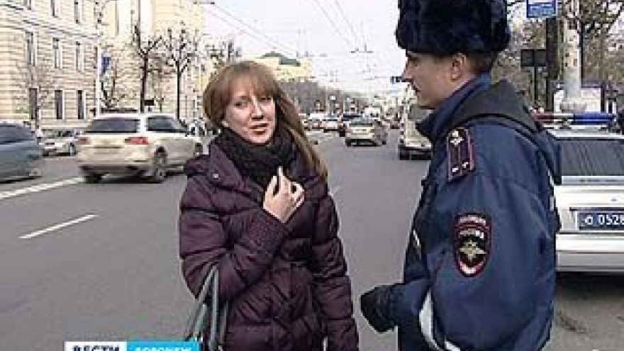 Автоинспекторы решили перевоспитать воронежcких пешеходов