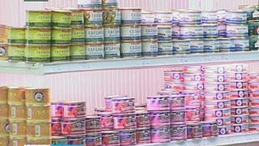 На прилавках воронежских магазинов товары все чаще оказываются испорченными