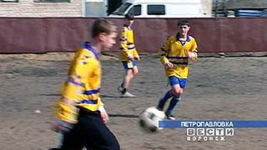 У двукратных чемпионов нет денег на организацию выезда команды