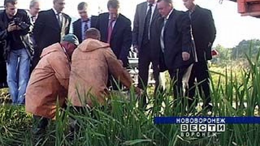 Губернатор побывал на Нововоронежском рыбопитомнике