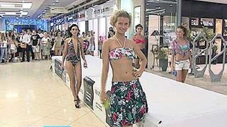 В Воронеже выбирают самую красивую девушку