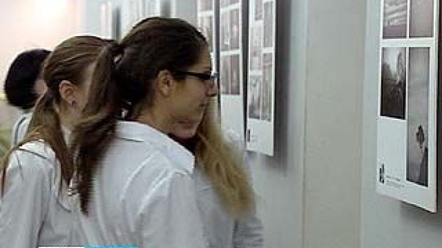 В ВГМА открылась выставка всероссийского конкурса молодых фотохудожников