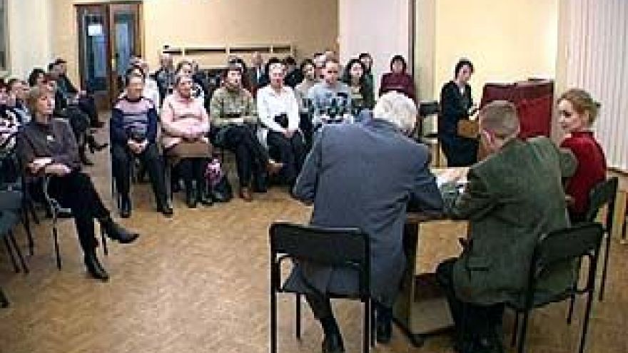 Текущий 2004-й объявлен годом Антона Павловича Чехова