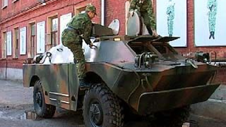 С января 2008 года срок службы в армии сократится до года