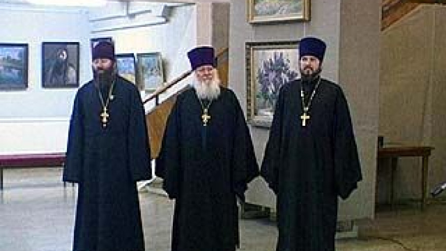 Открылась выставка работ трех воронежских священников