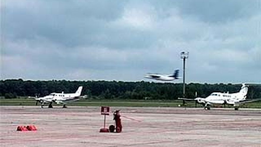 В Воронежском аэропорту начали принимать самолеты