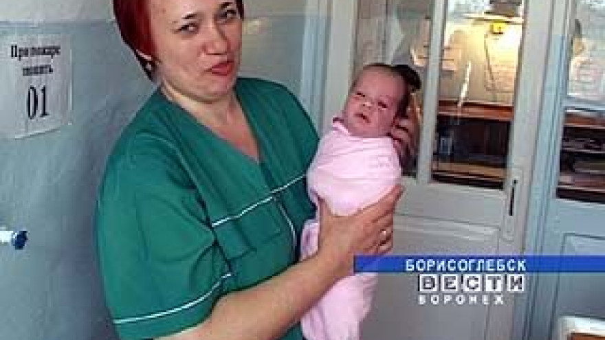 Борисоглебские акушеры нашли на пороге роддома новорожденного мальчика