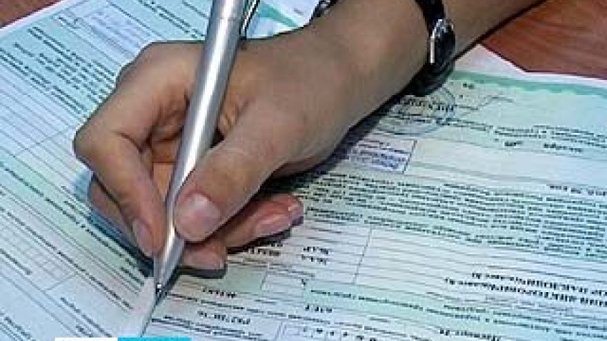 Активисты требуют наказывать их за вымогательство, страховщики - продолжают давить на рынок