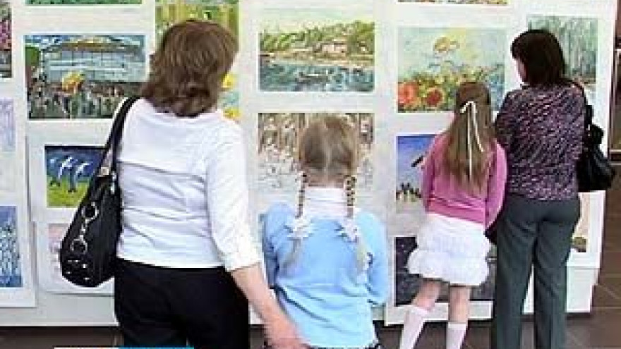 В канун Дня защиты детей в Воронеже провели конкурс детского рисунка