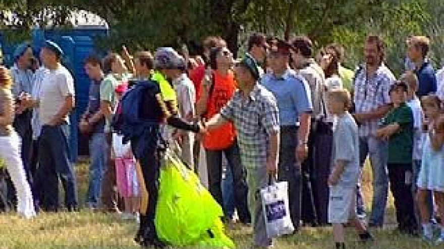 Для Воронежа День воздушно-десантных войск - особый праздник