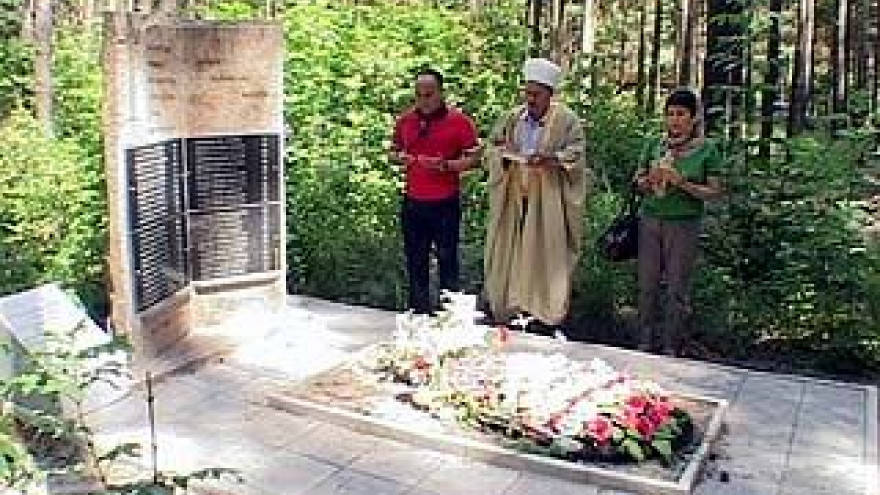 В Дубовке появился памятный знак жертве политических репрессий
