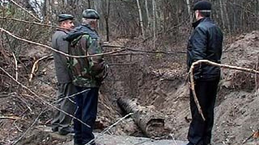 В Воронеже украдена бесхозная водопроводная труба из-под земли