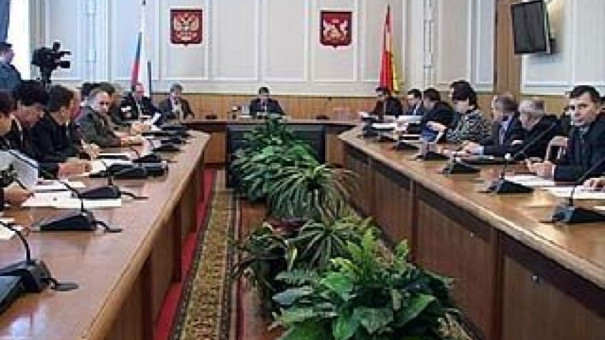 В правительстве области прошло заседание транспортной комиссии