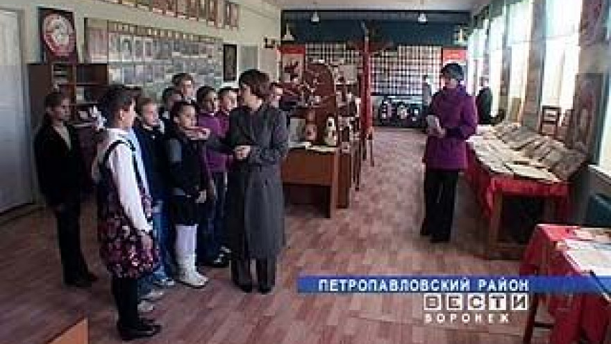 Школьному краеведческому музею в селе Старая Криуша - 25 лет