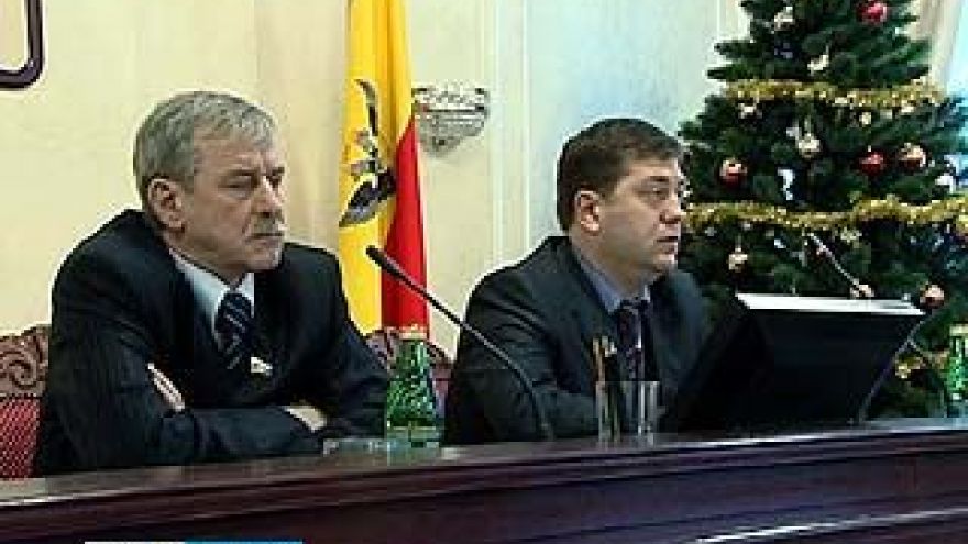Подготовка к предстоящим праздникам стала главной темой на планёрке в мэрии