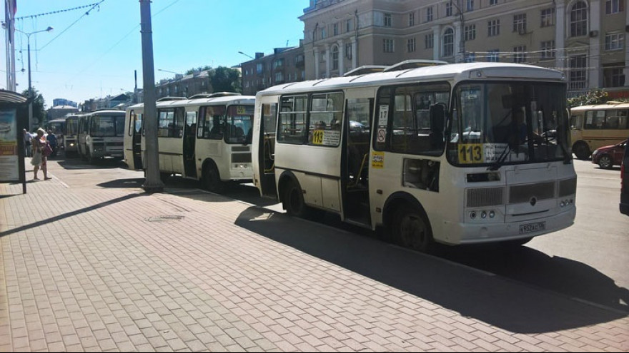 Девушке, которая пожаловалась в соцсетях на маршрутчиков, порекомендовали уехать из Воронежа