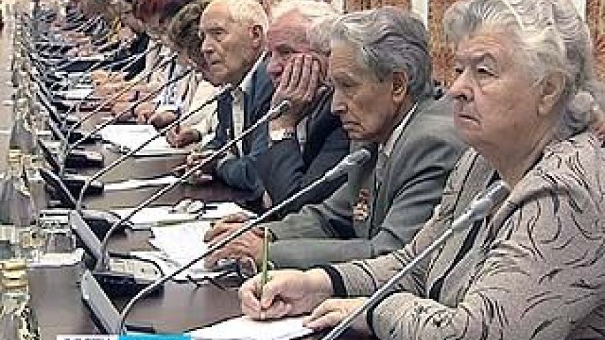 Воронежцам удалось добиться включения в госпрограмму соцподдержки подпрограммы "Старшее поколение"