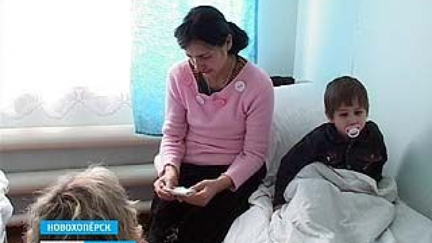 В Новохоперском районе следователи разбираются в обстоятельствах смерти 3-месячного малыша