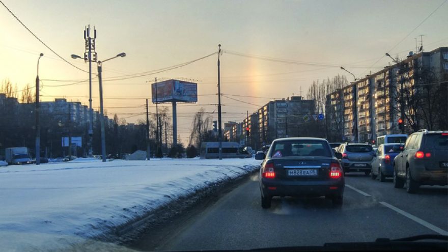 Воронежцы сфотографировали зимнюю «радугу»