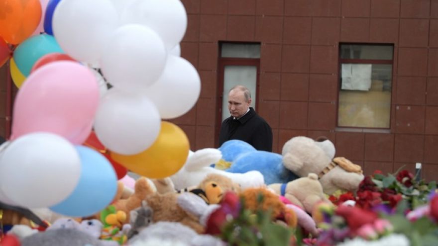 Владимир Путин объявил общенациональный траур по погибшим в Кемерове