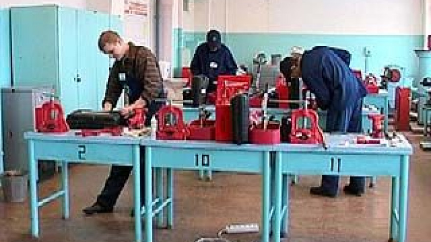 В Воронеже стартовал финальный этап конкурса "Золотые руки"