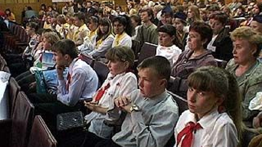 В Воронежской области насчитывается 20.000 пионеров