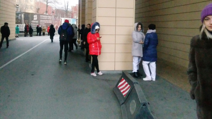 В «Галерее Чижова» объяснили причину эвакуации воронежцев