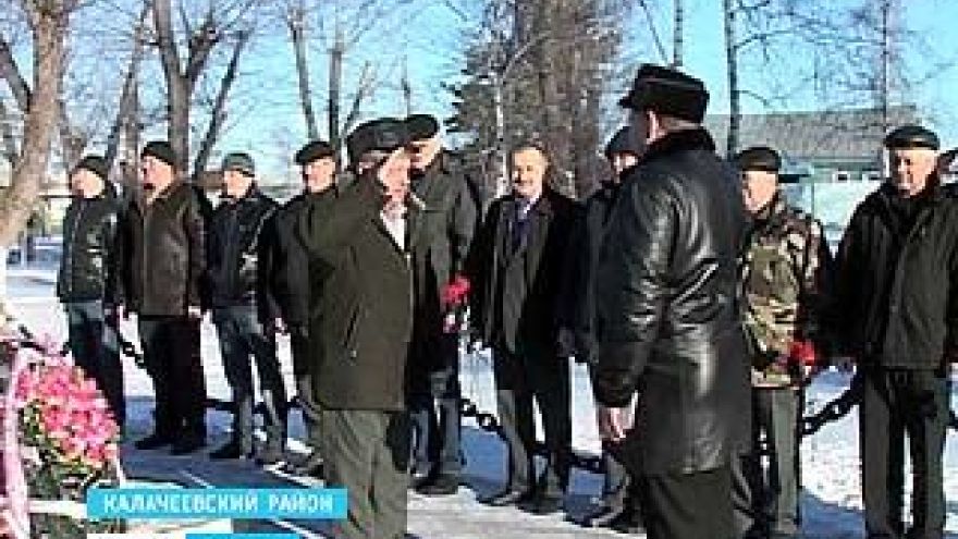 Планами поделились моряки-подводники на профессиональном празднике в Калаче