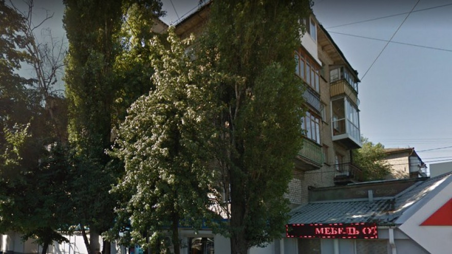 В Воронеже 75-летний дедушка погиб после падения с 5 этажа