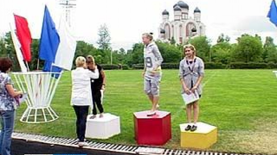 На стадионе "Факел" прошёл областной чемпионат по лёгкой атлетике