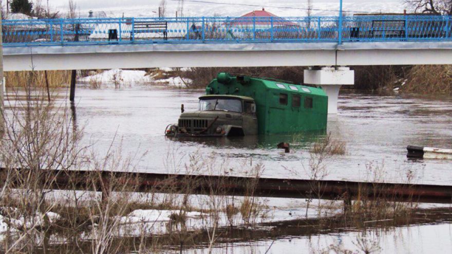 В терпящем бедствие районе Воронежской области затопило 90 домов и 400 дворов