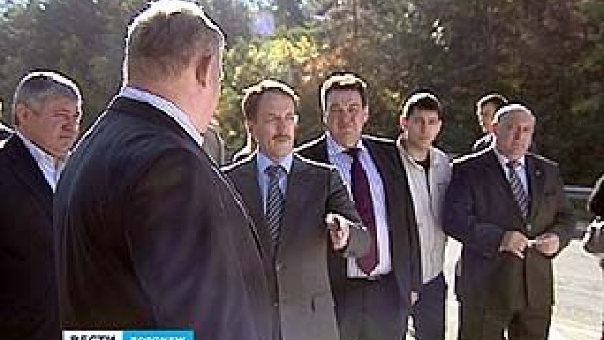 Губернатор проинспектировал работы по реконструкции дороги на Антонова-Овсеенко