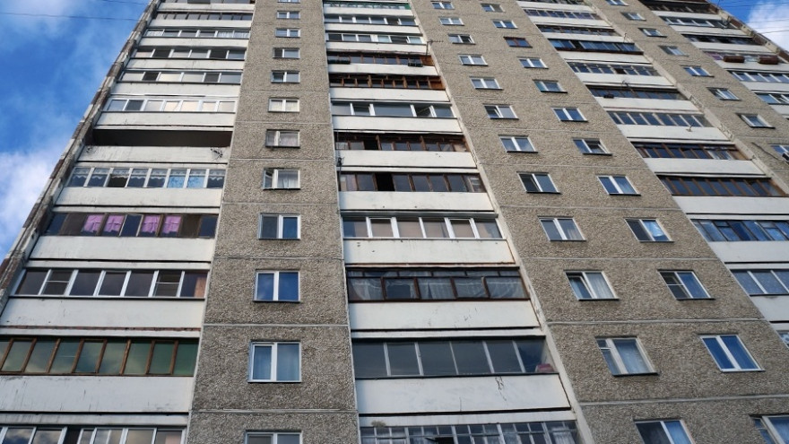 В Воронеже пенсионерка выпала из окна 5 этажа