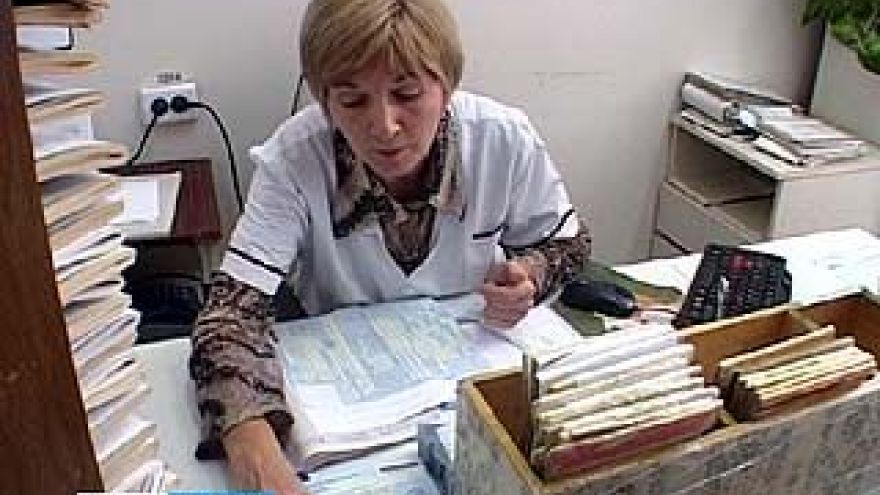 Введение новых листов нетрудоспособности парализовало работу медучреждений