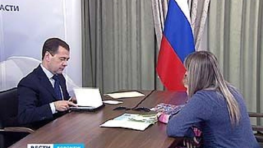Воронежская мать-одиночка и сирота стала владелицей собственного жилья