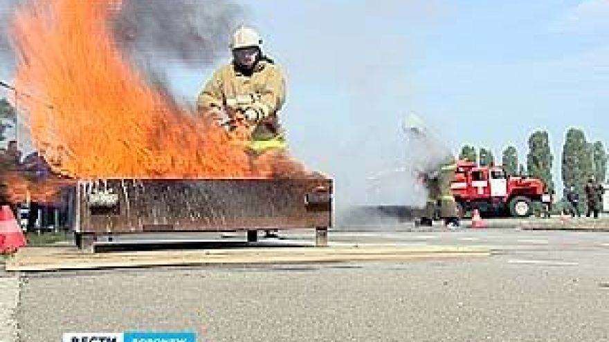 В Воронеже прошли соревнования добровольных пожарных дружин
