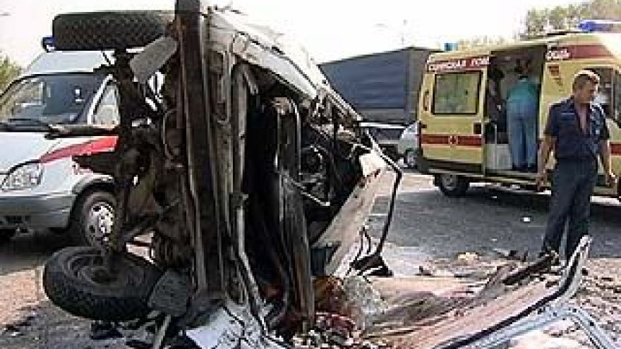 ДТП на окружной дороге: пострадали 4 человека, один погиб