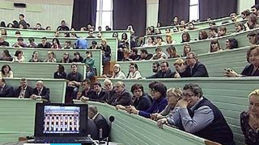 Интернов вербуют для работы на земле. Больницы в районах в поисках новых кадров