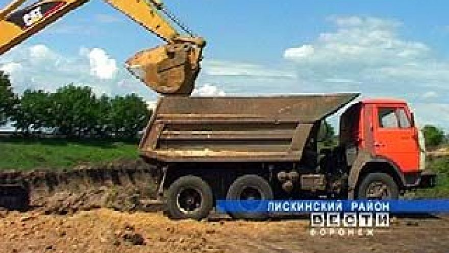 В Лискинском районе продолжают незаконно добывать песок