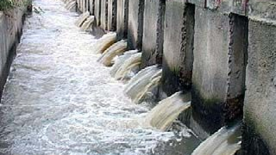 Содержание примесей в питьевой воде значительно превышает норму