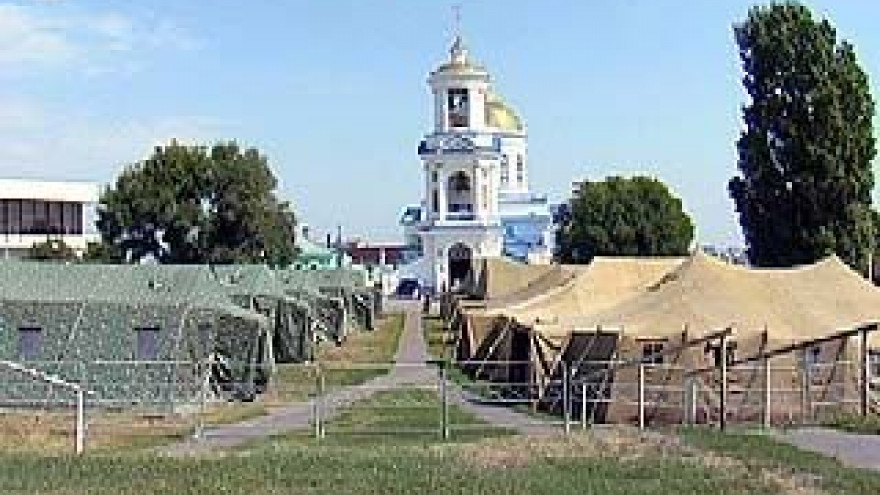 Несколько сотен паломников собрались у Покровского храма