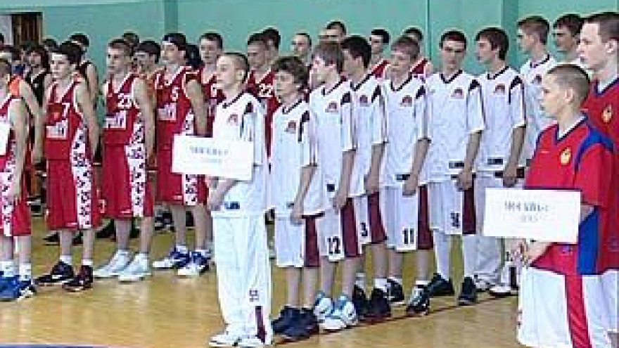 В Воронеже проходит мужской финал первенства России по баскетболу