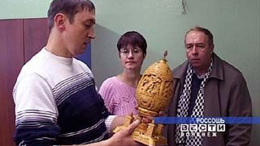 Владислав Гудылко из Россоши занял третье место на конкурсе резьбы по дереву
