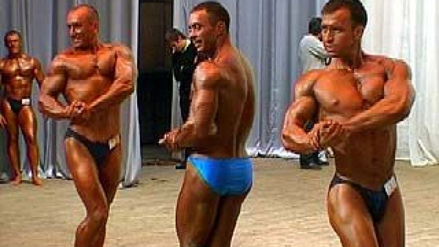 В Воронеже финишировали соревнования по бодибилдингу