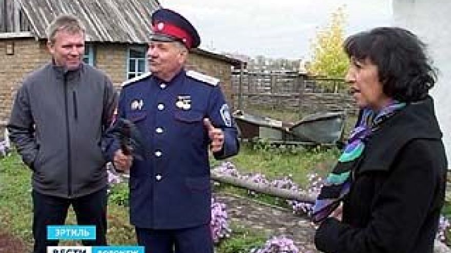 Иностранцы навещают деревню Владимира Брежнева раз в месяц