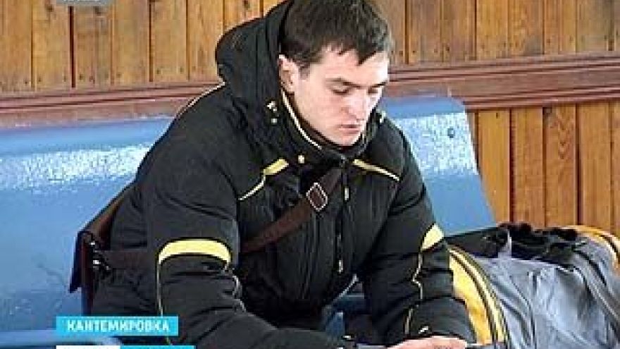 Электрички уходят не по расписанию. Власти и перевозчики не договорились