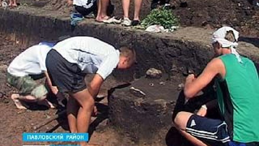 Слёт юных археологов завершился в окрестностях села Лосево Павловского района