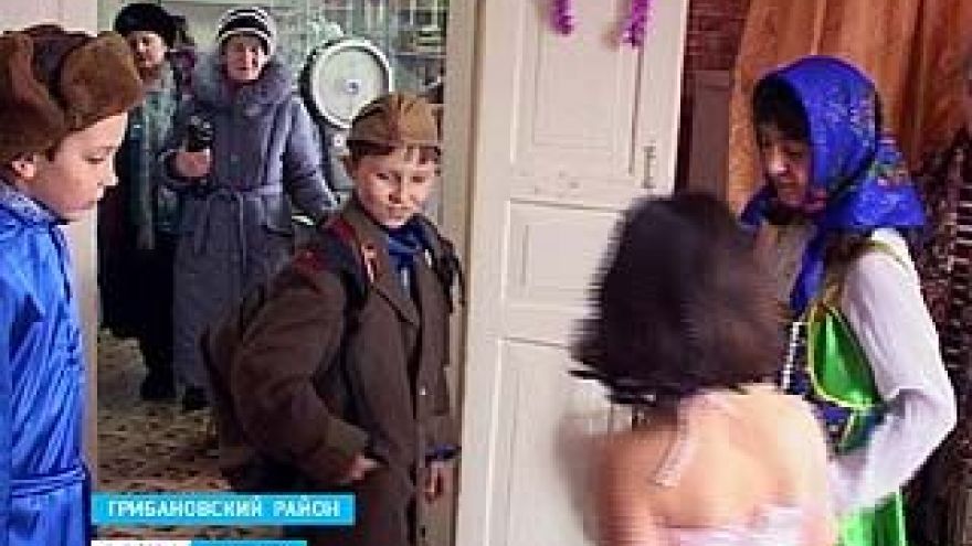 Магазинные прилавки в селе Нижний Карачан становятся театральными подмостками
