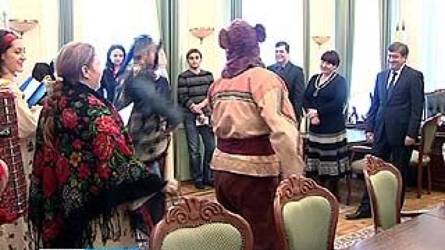 Главу Воронежа поздравили священнослужители и хористы Епарахии