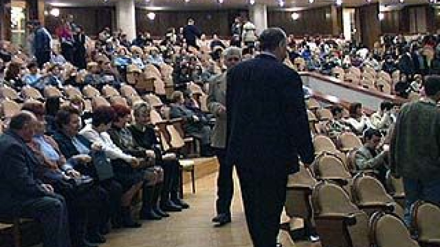 Спектакль "Театральный романс" неизменно собирает полные залы
